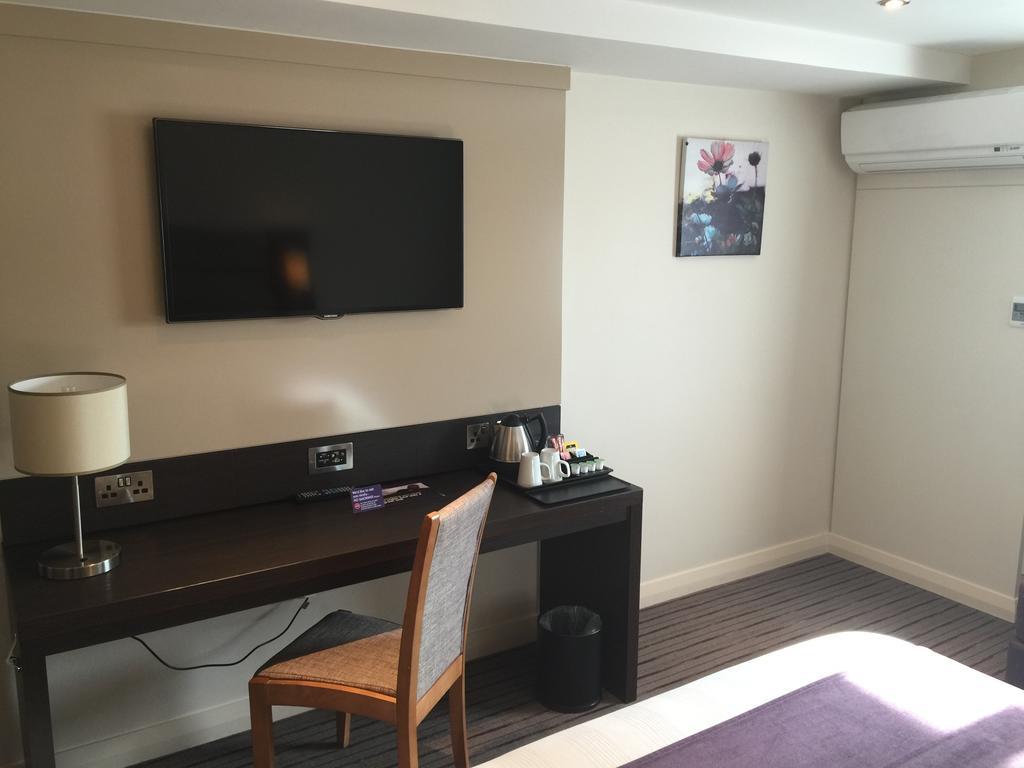 Premier Inn London Wimbledon South Habitación foto